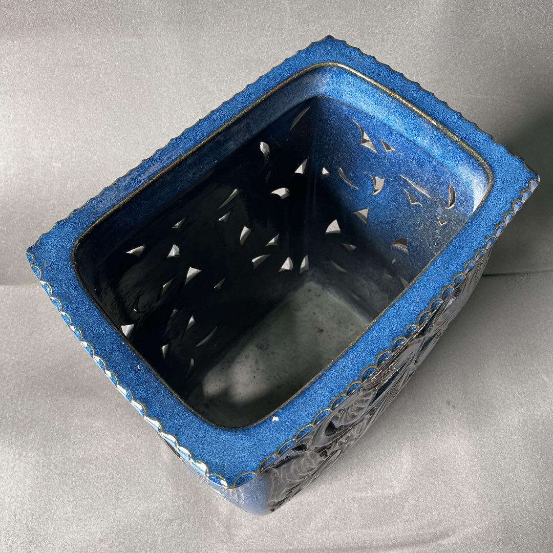 信楽焼傘立て  藍唐草 高さ４６cm