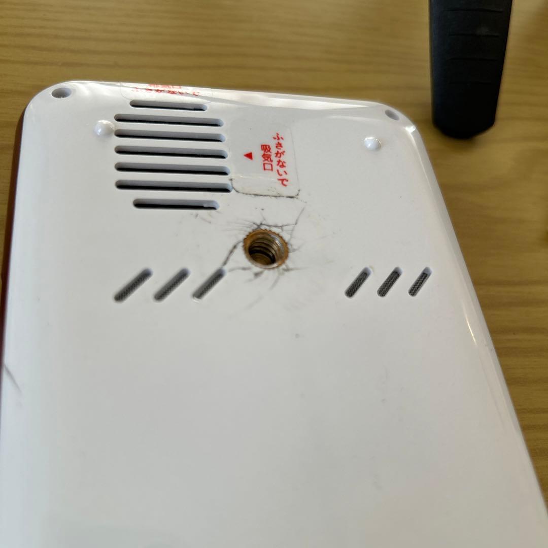 スマホ型プロジェクター　KABENI