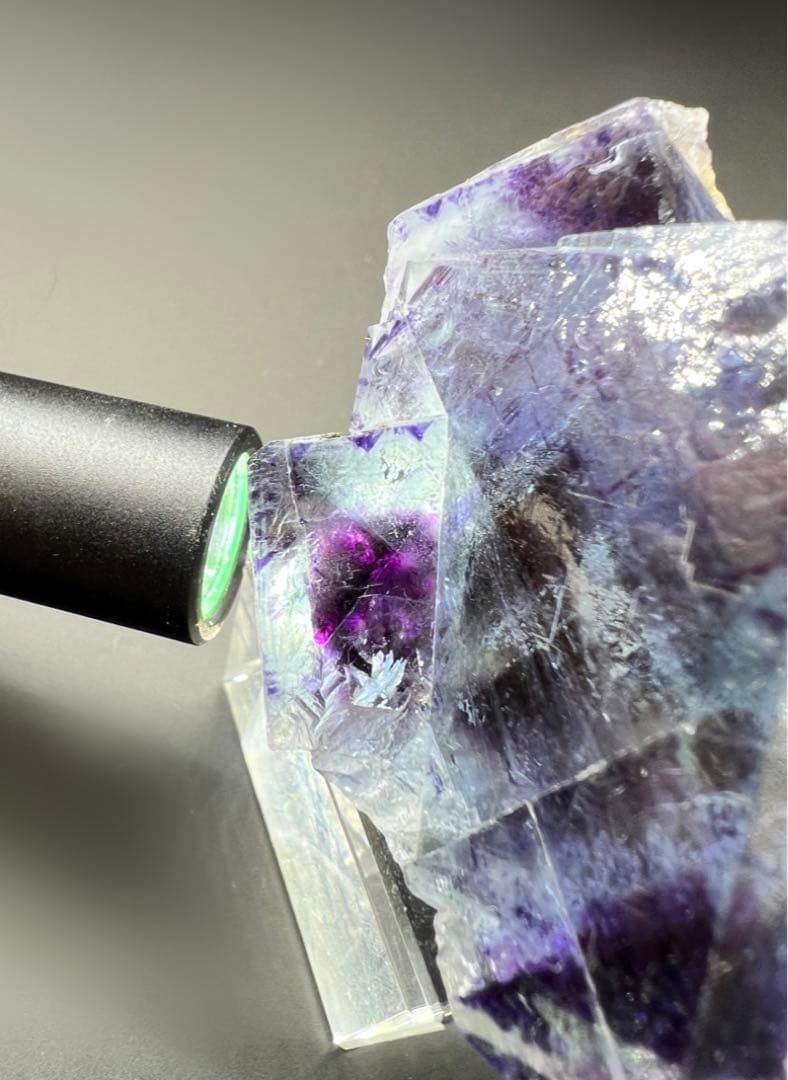 大きめ　ヤオガンシャン産　オールドストック　パープルコア　ブルーフローライト