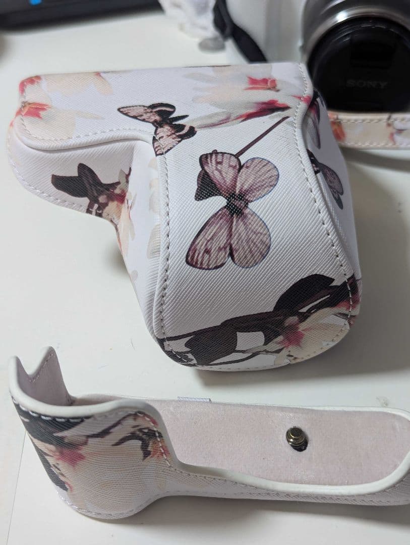 SONY α5000 カメラ Eマウントレンズ 花柄ケース付き