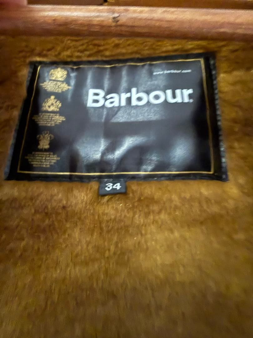年始限定値下！美品【定価27500円】Barbourバブアーファーライナーベスト