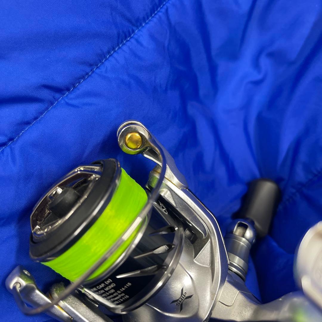 シマノ STRADIC 1000s スピニングリール。未使用。