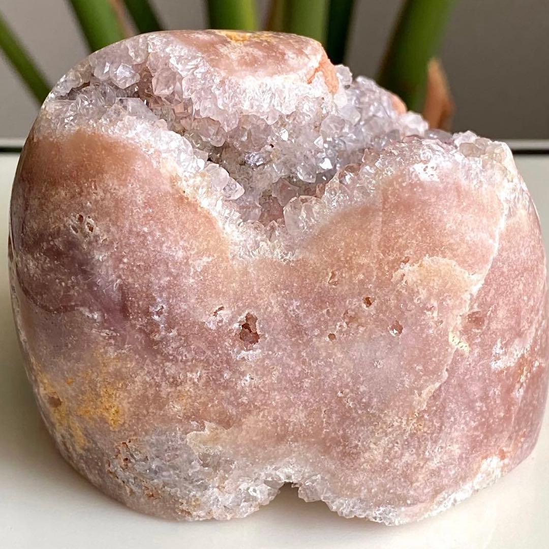 【 天然石 ピンクアメジスト ドゥルージー 原石 ドーム 約670g】