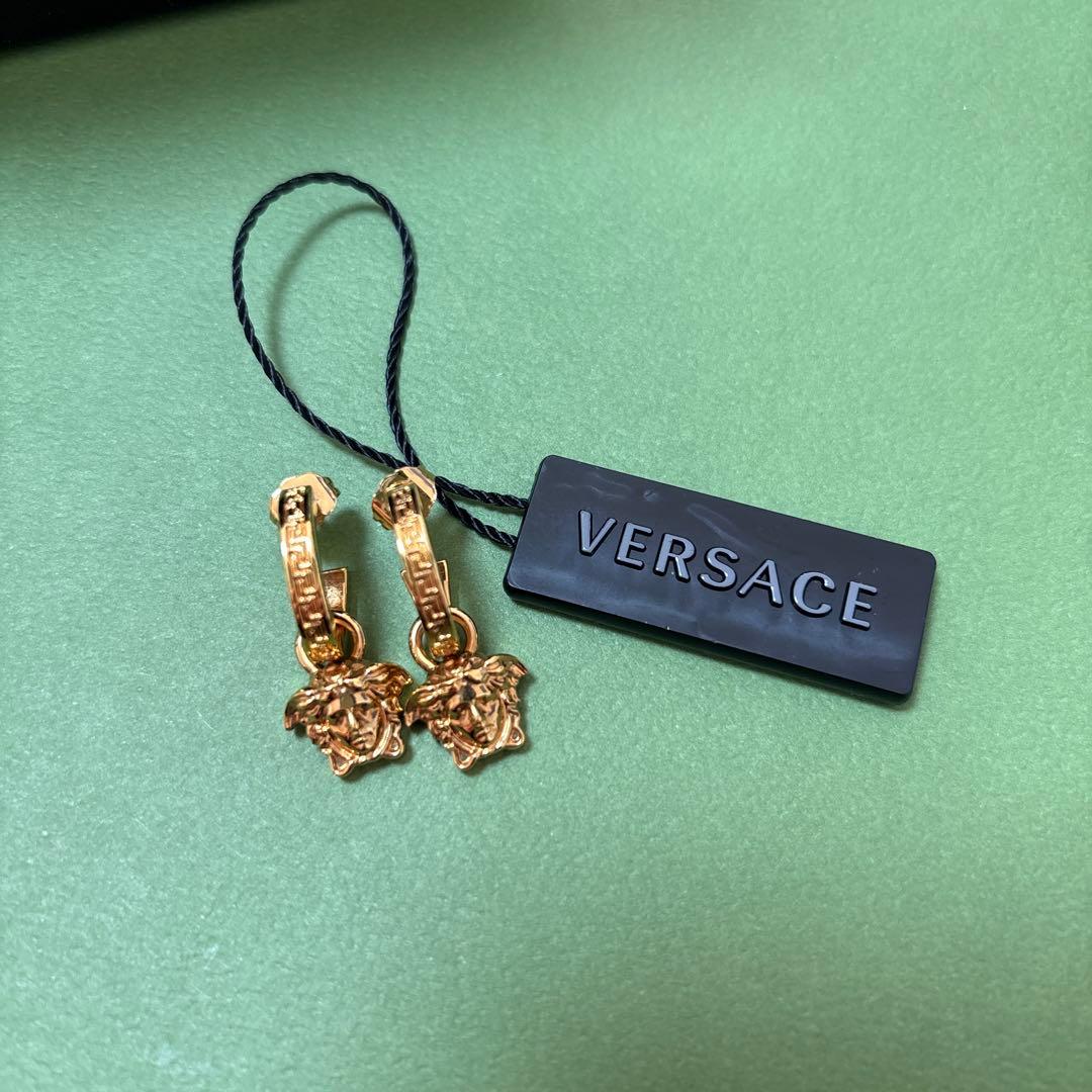 現行品　VERSACE ラ メドゥーサ グレカ フープ イヤリング