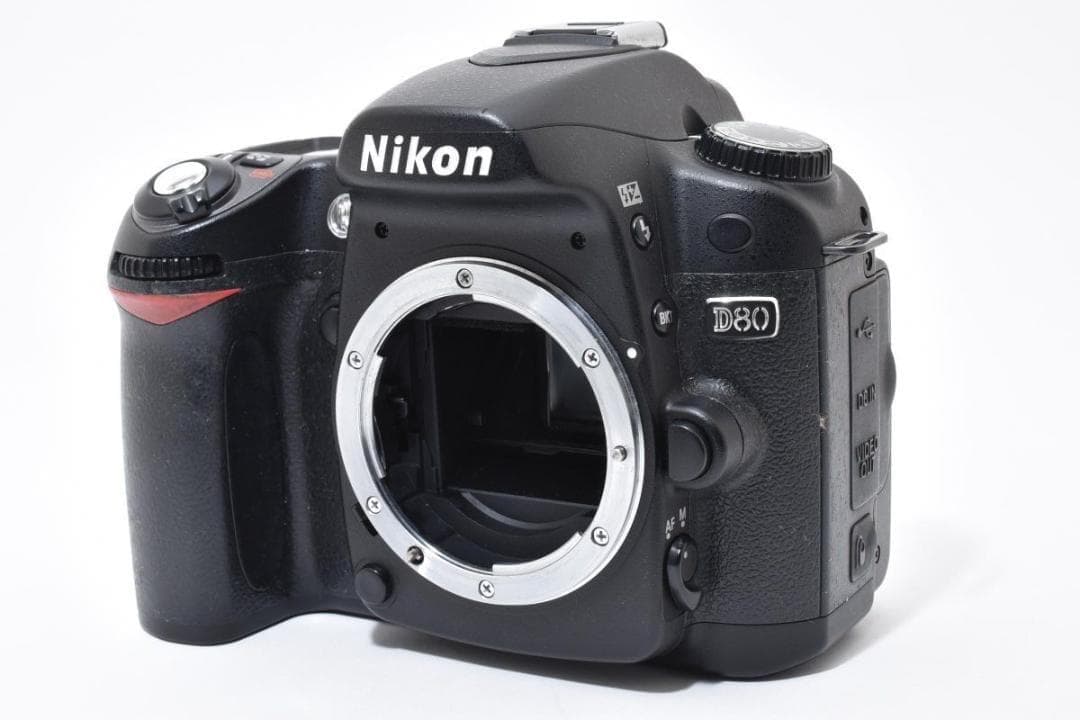 【動作好調】Nikon ニコン D80 ボディ デジタル一眼レフカメラ