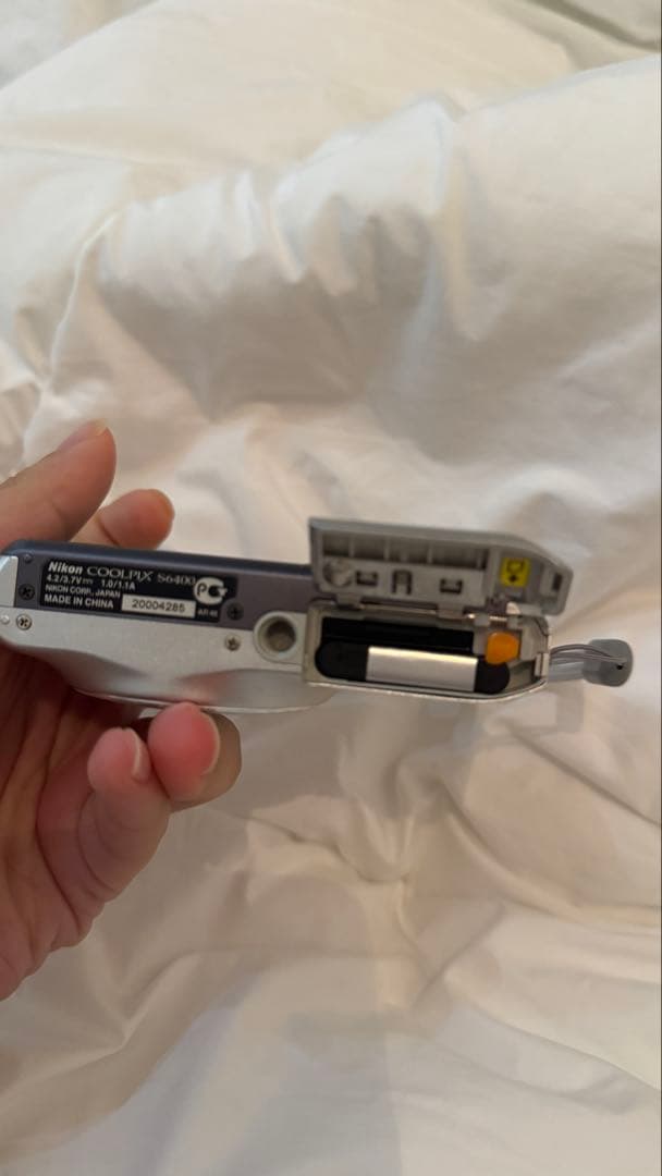 Nikon COOLPIX s 6400シルバー 12倍ズーム