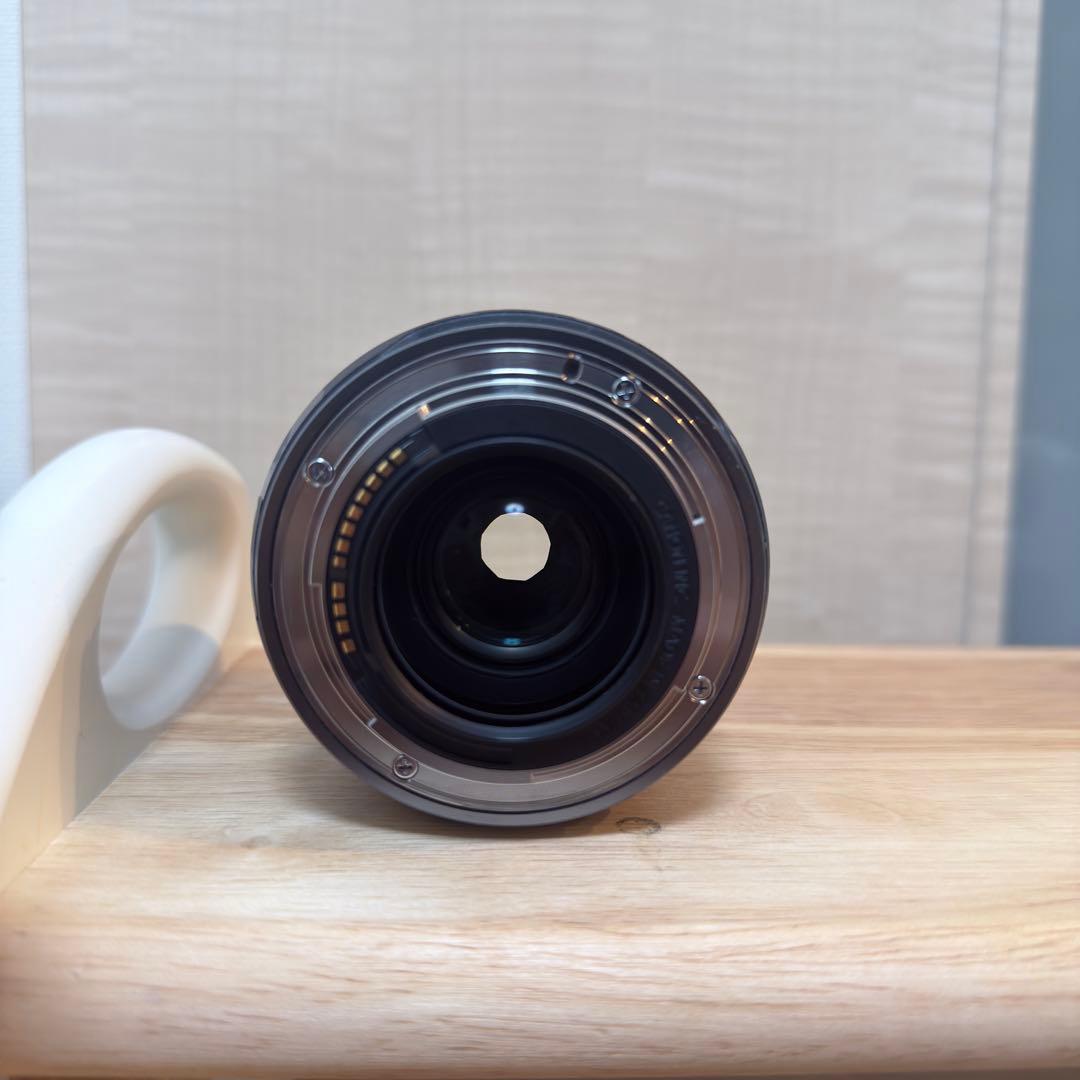 【純正フード付き】RF35mm F1.8 MACRO IS STM