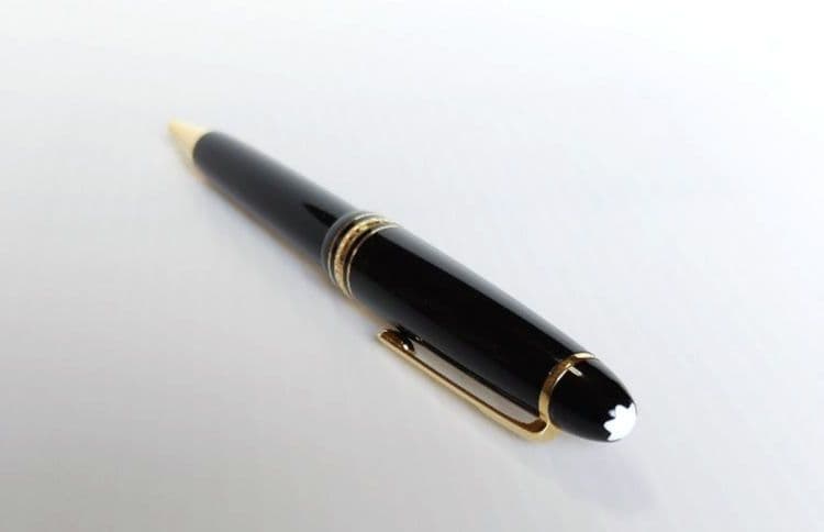 ボールペン　MONTBLANC