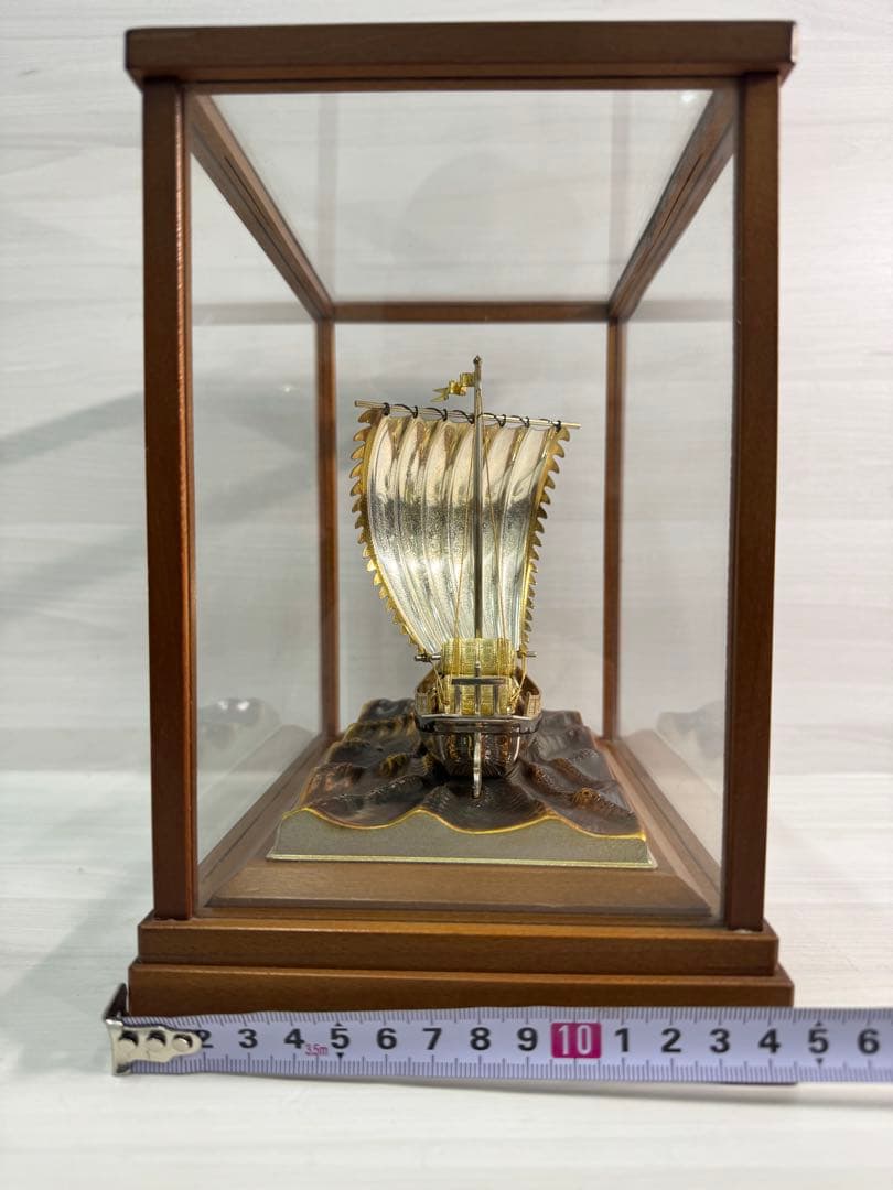 関　武比古　銀製　宝船 ガラスケース付き