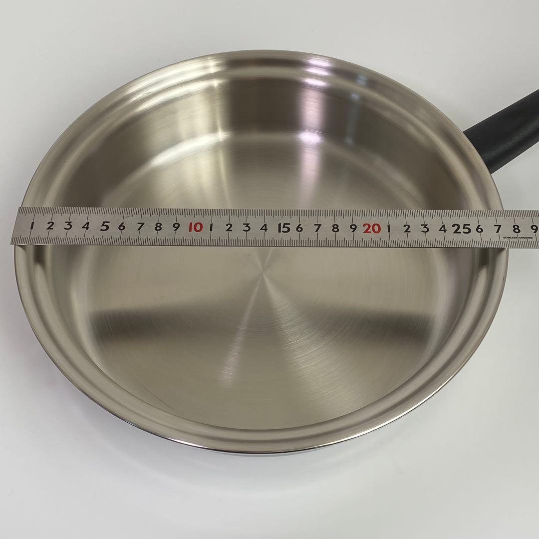 Amway アムウェイ 大フライパン 新品未使用　現行品　本体のみ　高級鍋