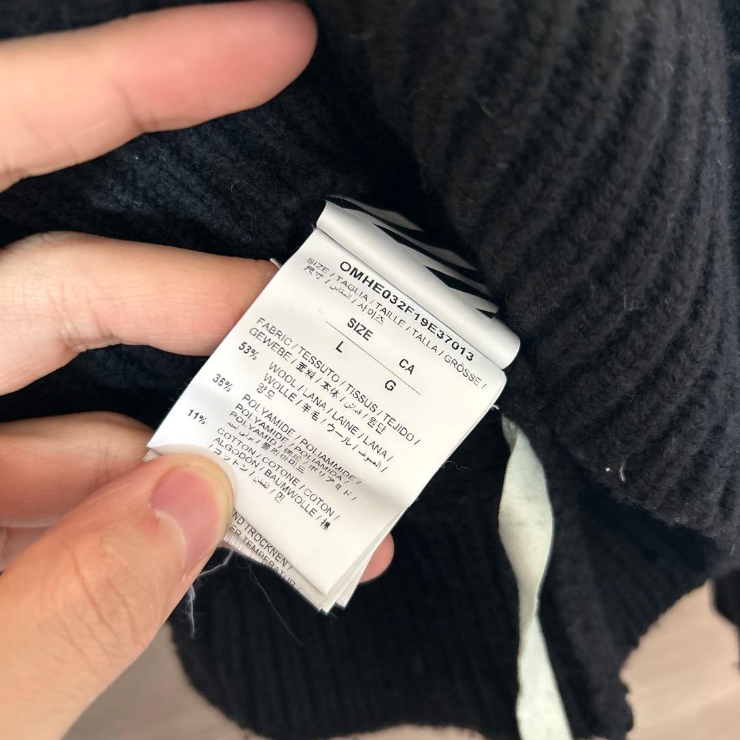 Off-White ニット