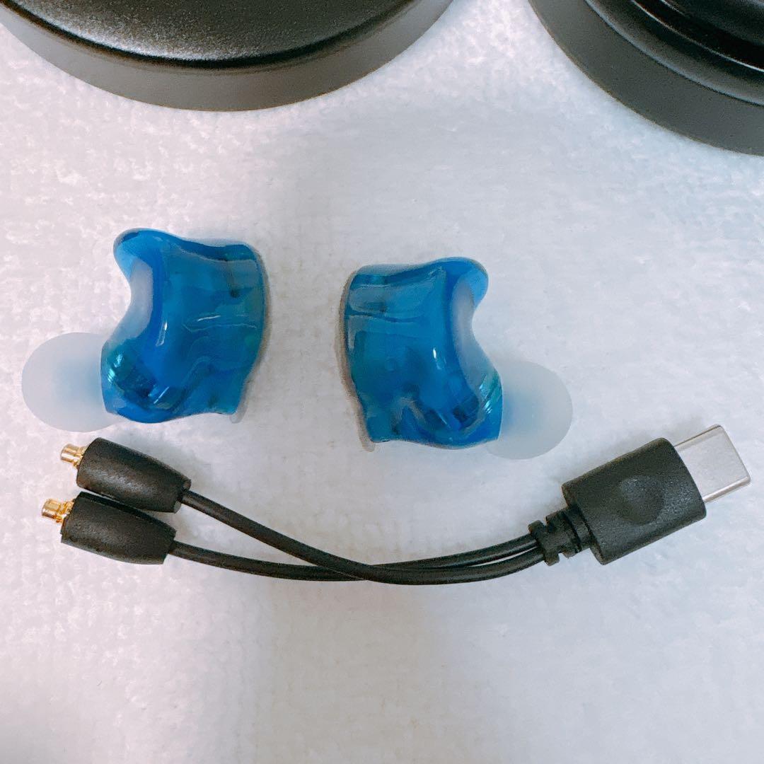 Duo 完全ワイヤレス×有線 2WAY式 ハイブリッド型イヤホン