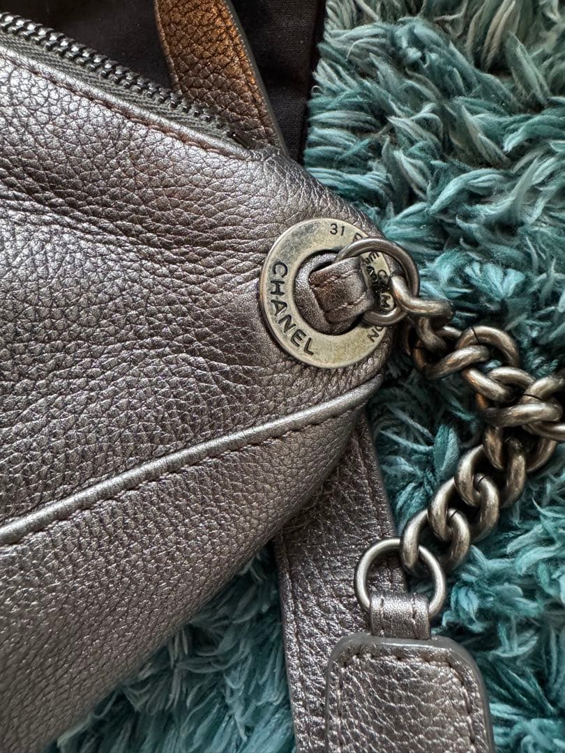 箱無しで大特価‼️CHANEL シルバー キルティングショルダーバッグ
