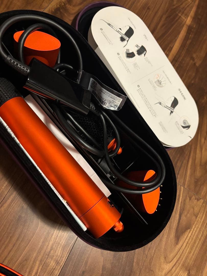 ダイソン　airwrap カールヘアアイロン　ヘアドライヤー