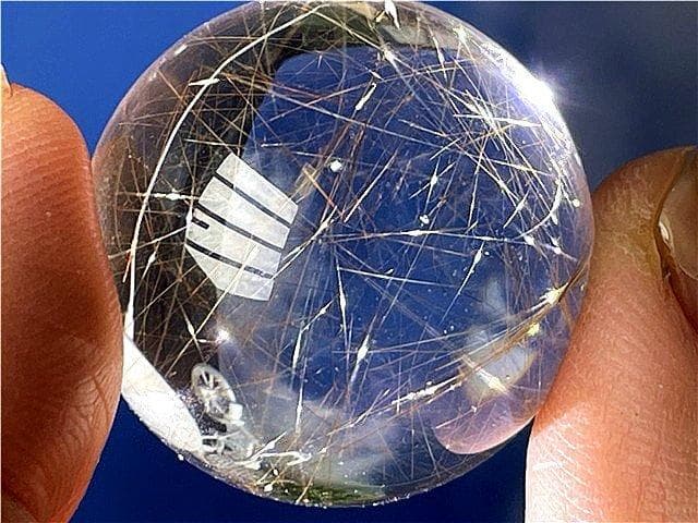 AAA級天然ゴールドルチルクォーツ丸玉B88P1/303P07D