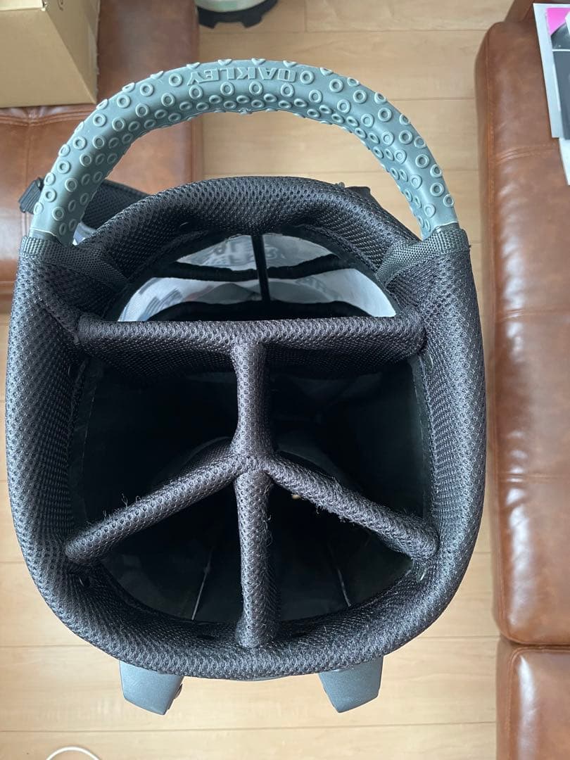 オークリー　キャディバック