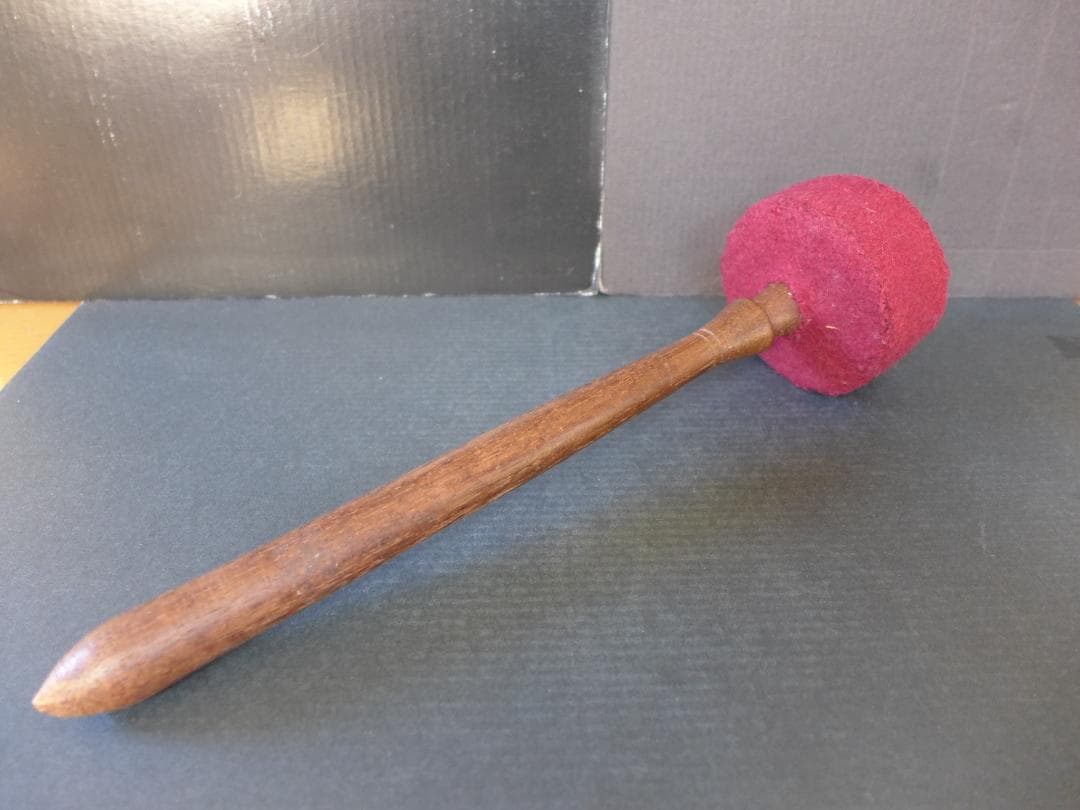 時代物　明治大正期頃？　大変古い銅鑼　度鑼 古銅　鍛金作り　桴付き 茶道　骨董