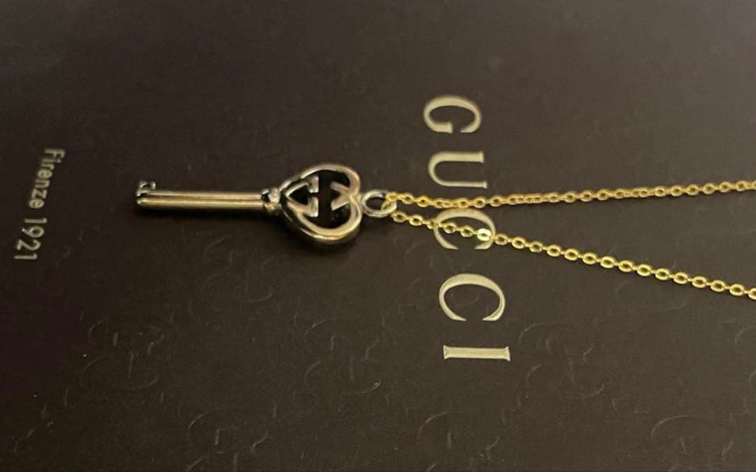 ★新品同様 GUCCI GGロゴハートチャームネックレス 【確実正規品】