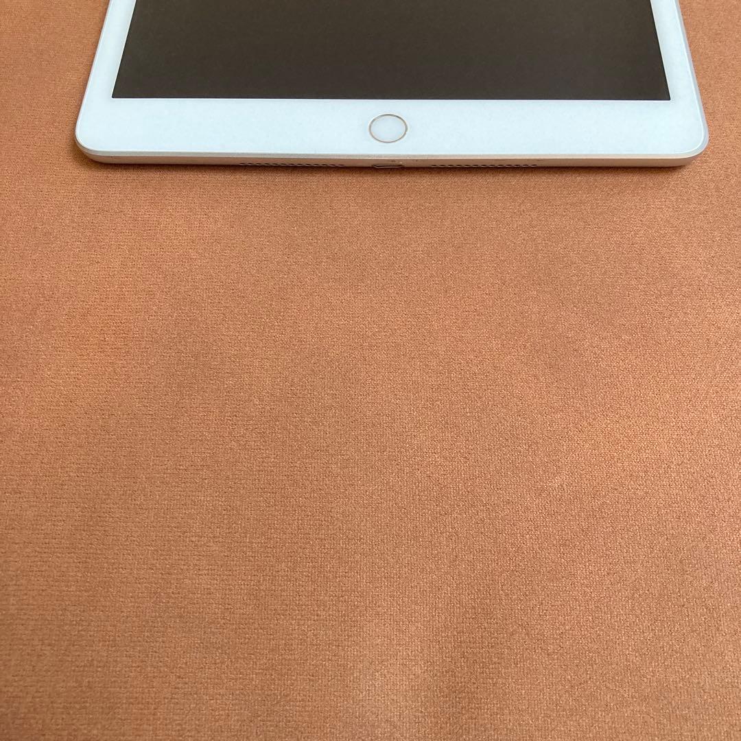 326【早い者勝ち】iPad7 第7世代 32GB WIFIモデル☆