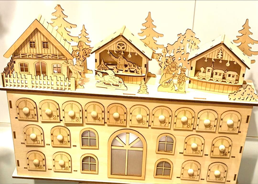 北欧ノルディックの木製アドベントカレンダーX'mas 乾電池式ライト