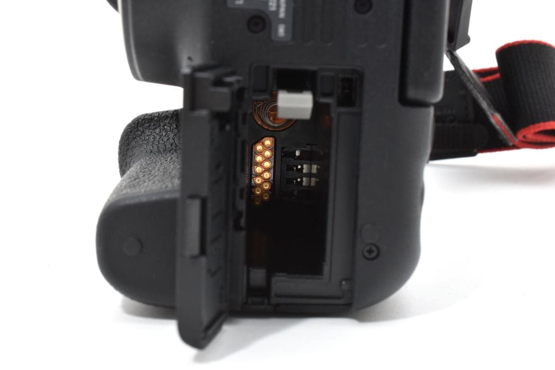 ★超美品★キヤノン EOS Kiss X8i ボディ #20517