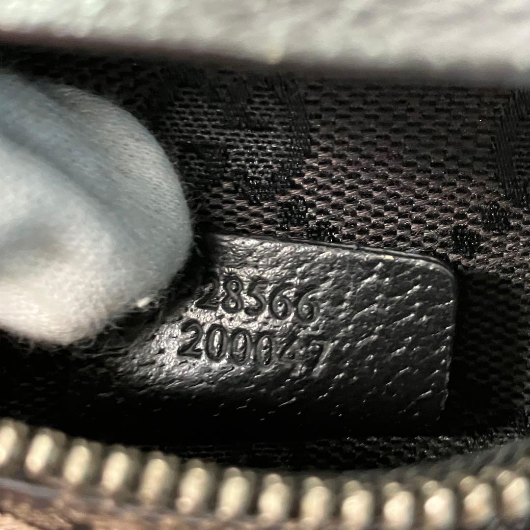 美品　140 GUCCI グッチ　ボディバッグ　ウエストバッグ　GG柄