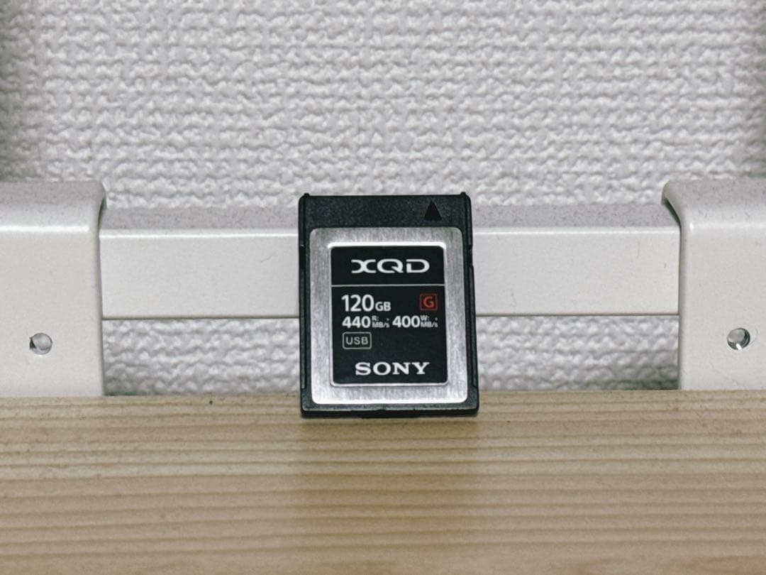 Nikon Z 6 ボディ+本革グリップ+XQD120GB ミラーレス一眼カメラ