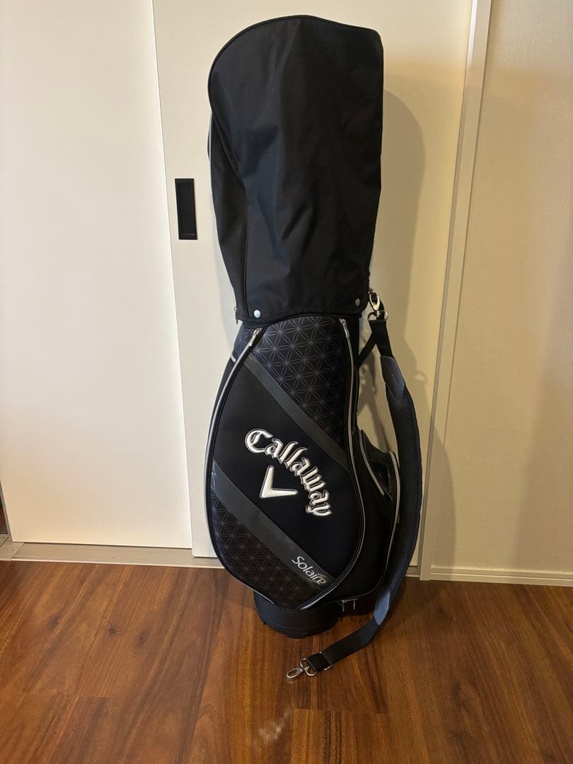 ほぼ新品　Callaway　レディースキャディバッグ　ブラック