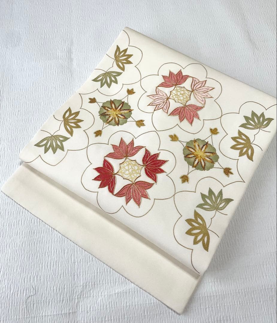 刺繍が美しい塩瀬九寸名古屋帯◇手刺繍 正絹 オフホワイト