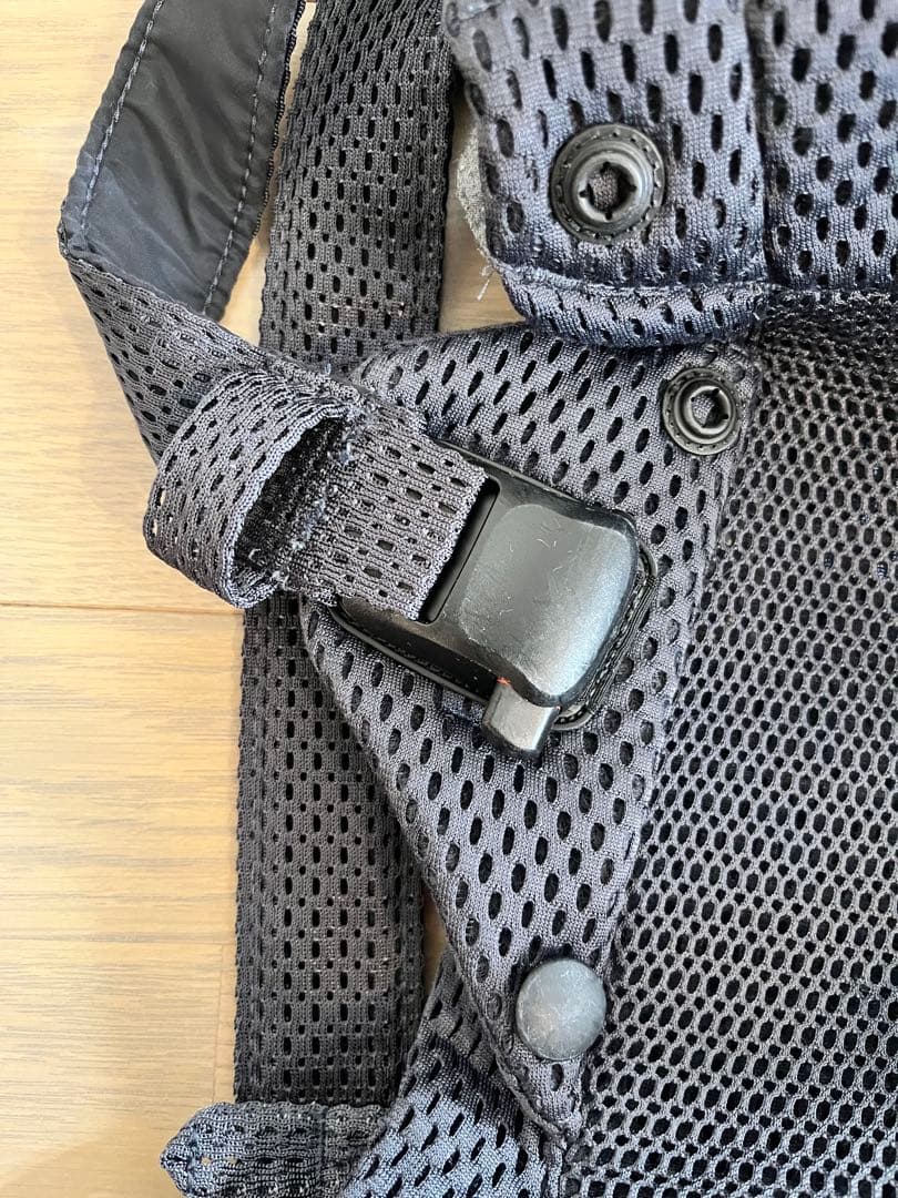 BabyBjorn ハーモニー　メッシュ抱っこ紐 ネイビー