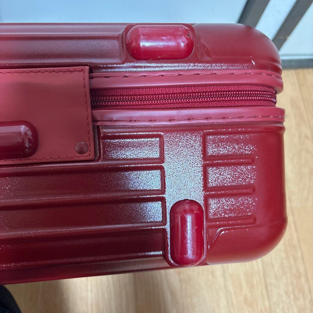 リモワ35L 廃盤