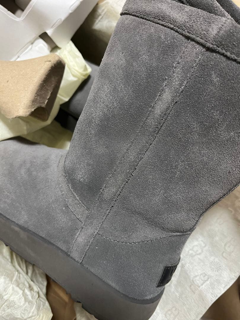 ugg クラシック ショート ウォータープルーフ 23cm