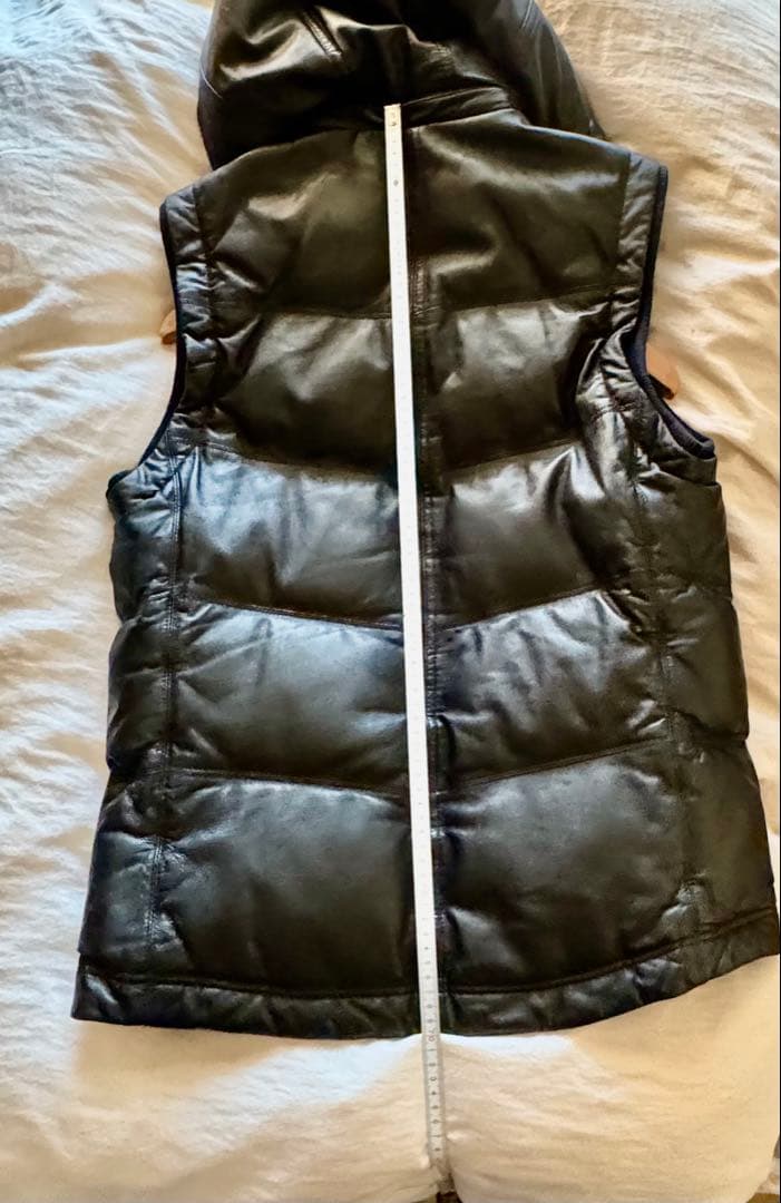 革のバーバリー BURBERRY BLACK LABEL ダウンベスト L