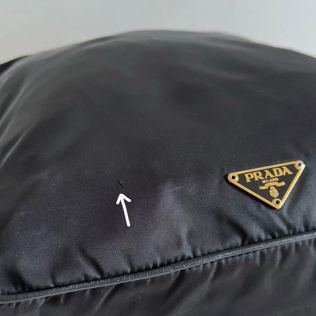 希少 PRADA プラダ ショルダーバッグ 三角ロゴ 白タグ 黒 金ロゴ 正規