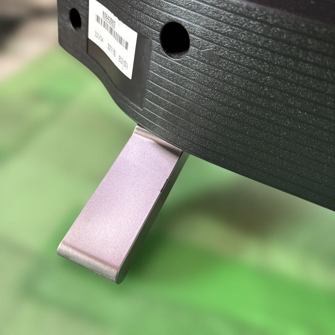 TOSHIBA 32V34 液晶テレビ 32インチ BS、CSアンテナ付き