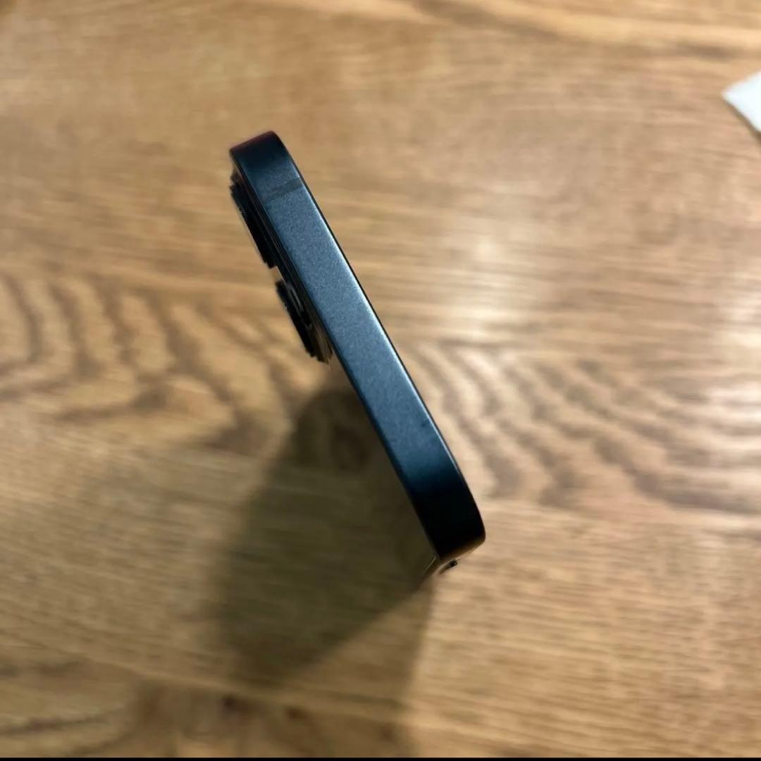 iPhone 13 128GB SIMフリー ミッドナイト バッテリー82%