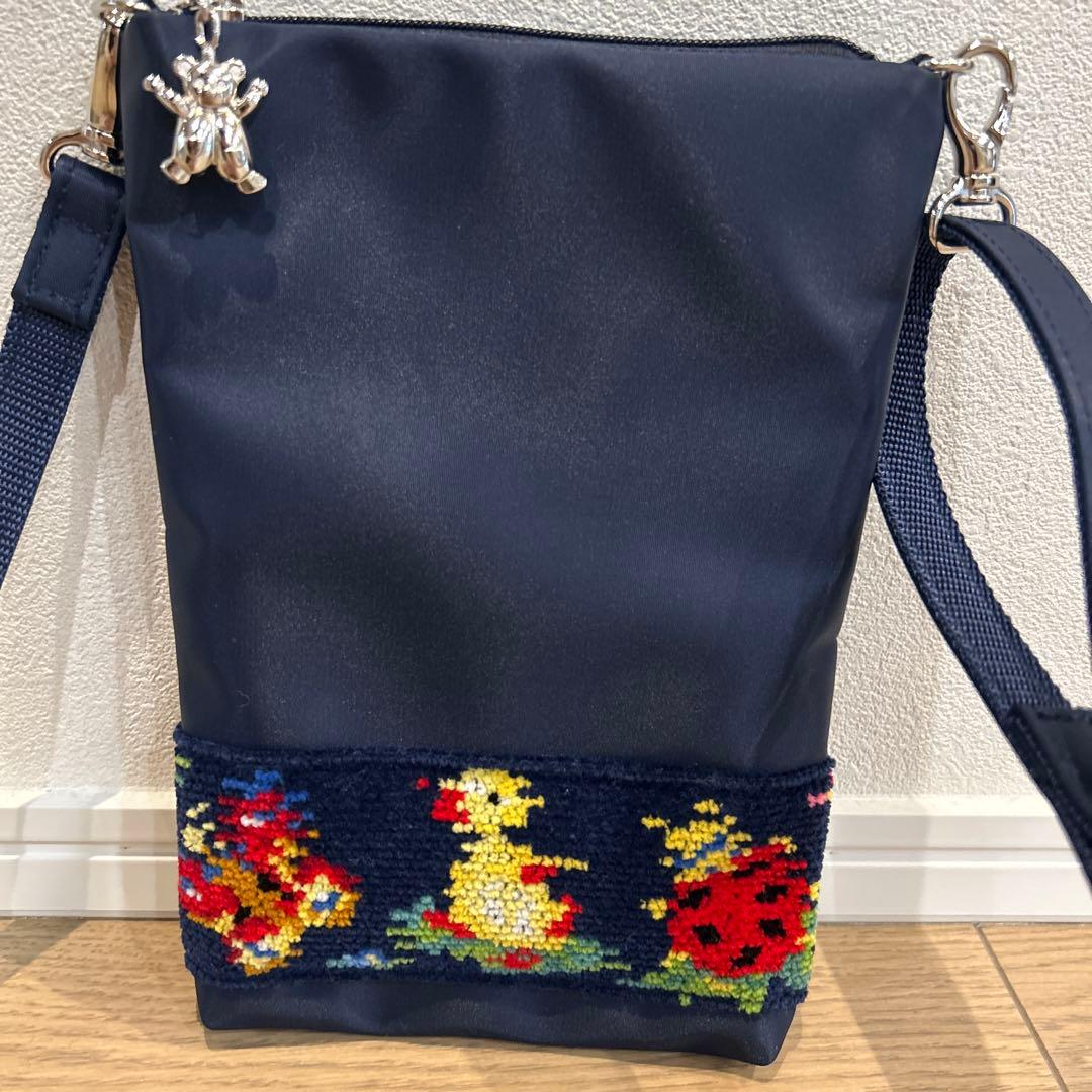 学校フェイラー　ネイビー スマホショルダーバッグ ハイジ柄