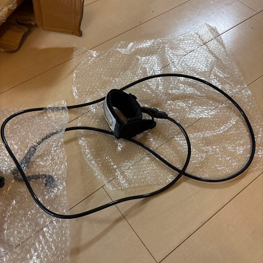 サーフィン　ソフトボードDEAL 付属リーシュコード付き