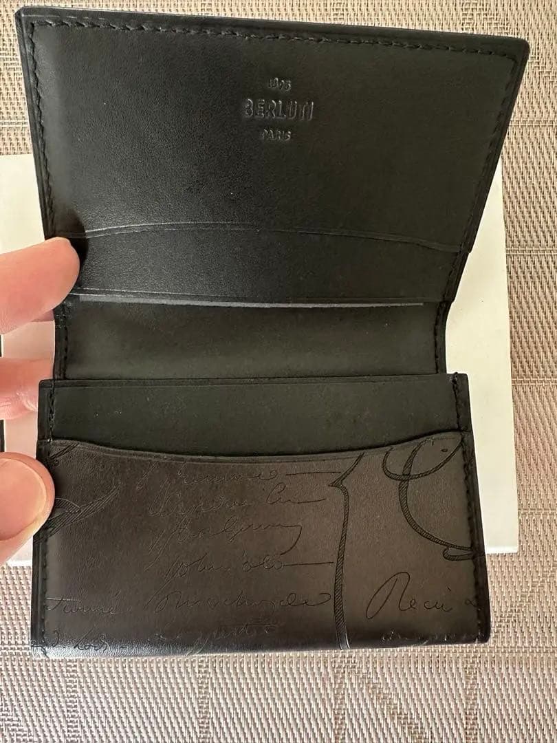 BERLUTI ベルルッティ　新品未使用　黒 レザー 　カードケース