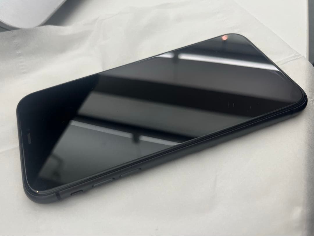 iPhone11 ブラック 128GB Apple