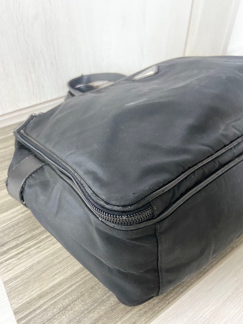 PRADA ビジネスバッグ　三角ロゴプレート　ナイロン　レザー　ブラック