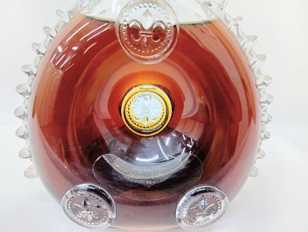 レミーマルタンの最高級コニャック「ルイ13世」 ※本体のみ　ひび割れかけなしYK