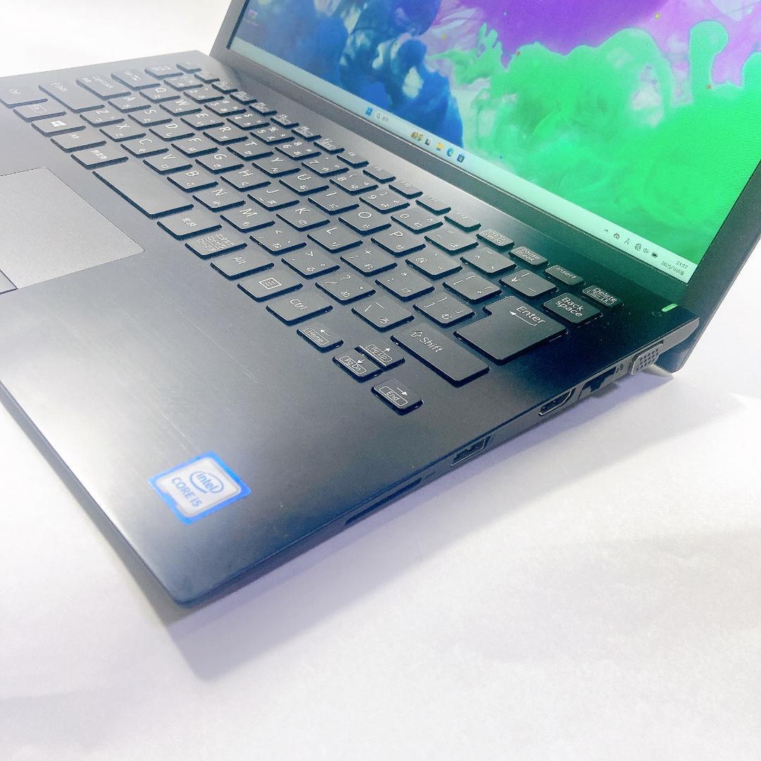 w67✨第8世代 /i5/Office付/薄型軽量/爆速SSD/8GB✨すノート