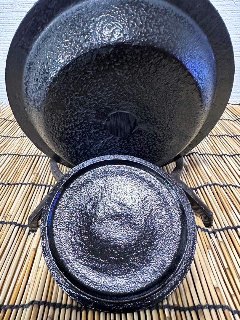 未使用品、供箱、栞、注意書付　南部盛榮堂ＯＩＧＥＮ造　九重アラレ　南部鉄瓶