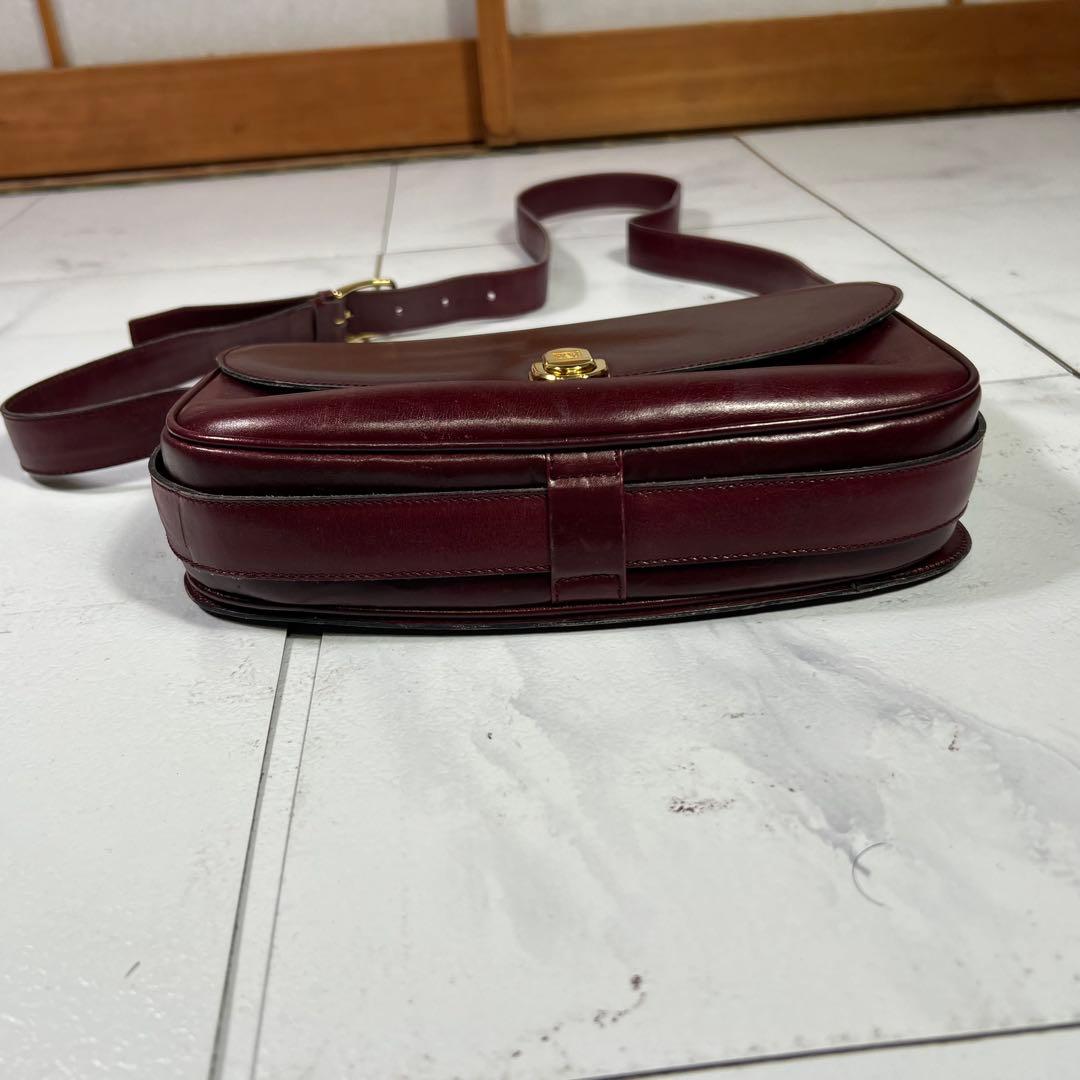 セリーヌ トリオンフ ショルダーバッグ カーフレザー ロック金具 ボルドー