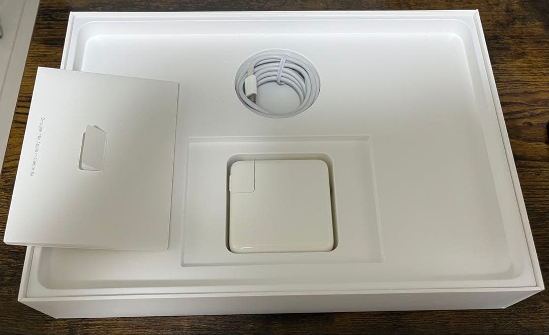 MacBook Pro 13 i5 256GB/16GB 美品