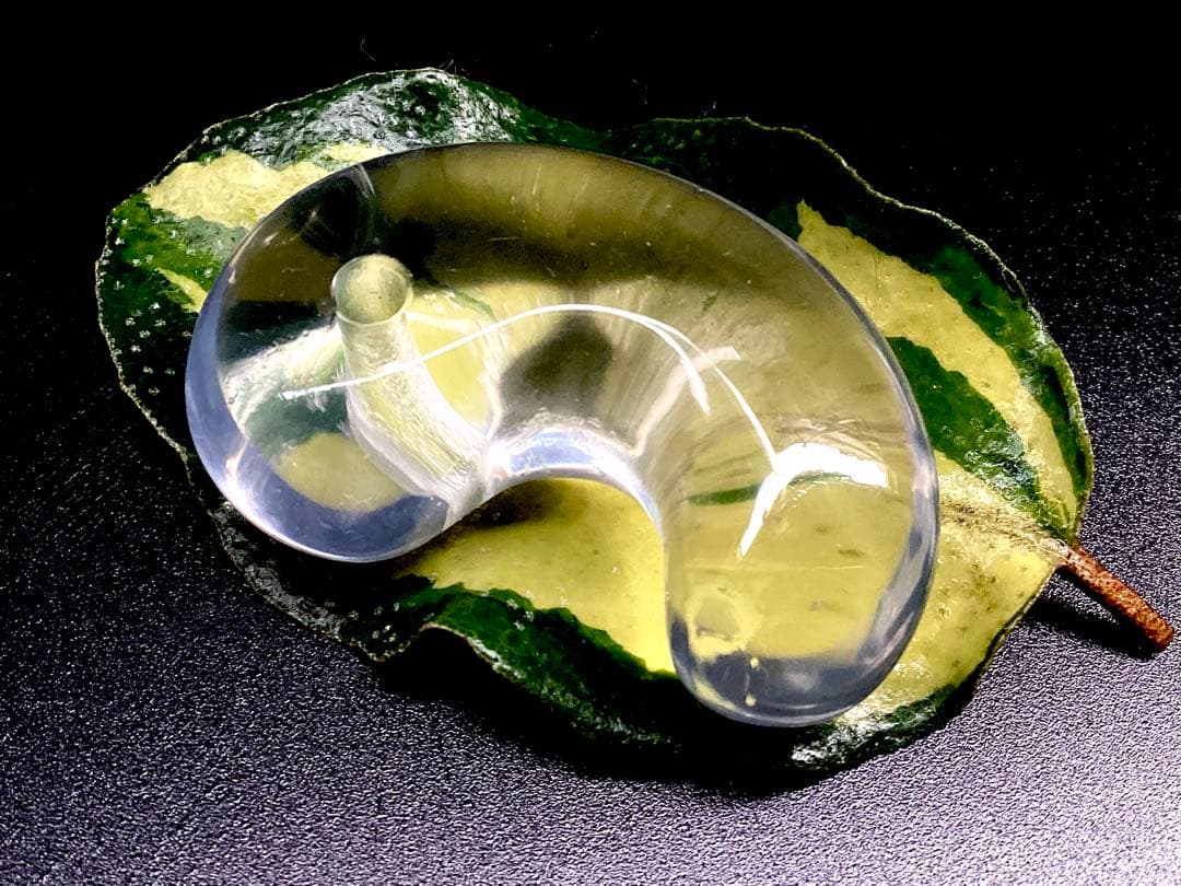 黒平鉱山水晶　今年一番の透明　国産天然石*最強パワー‼️13万円以上の勾玉鑑別書付