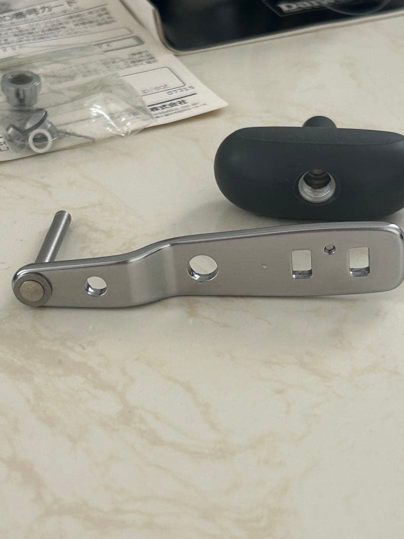 さ*ん様 ダイワ　SALTIGA Daiwa Z-30ベイトリール　純正ハンドル