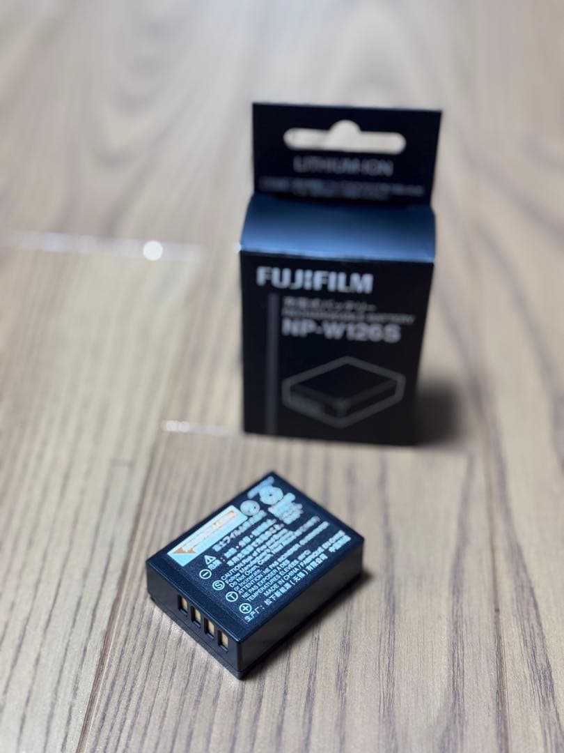 FUJIFILM X-H1 富士フイルム 予備のバッテリー付き中古品