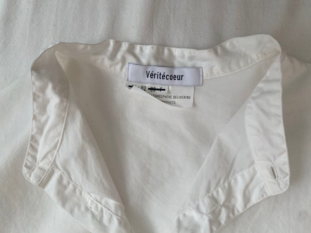 美品　Veritecoeur ユニセックススタンドカラーシャツ　VC-2591U